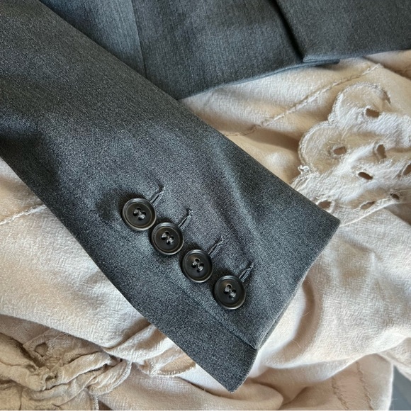 Djerf avenue cropped blazer - Picture 5 of 9